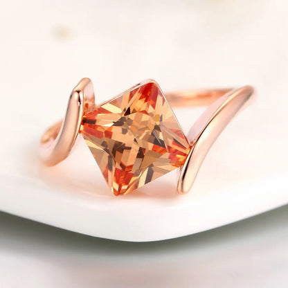 Bague avec pierre précieuse orange | Or