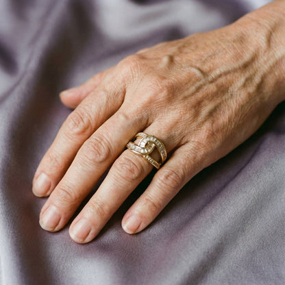 Bague élégante avec nœud | Or