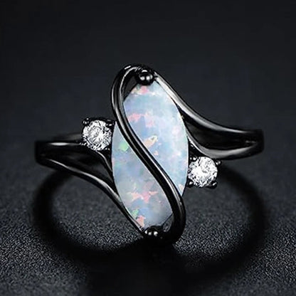 Bague rétro avec opale noire torsadée | Or