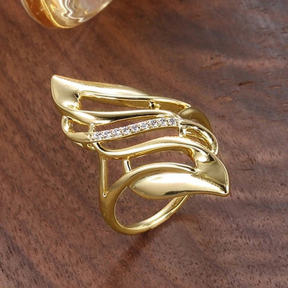Bague vintage avec feuille torsadée | Or