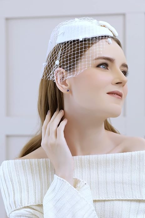 Boucles d'oreilles clous saphir classiques | Or blanc