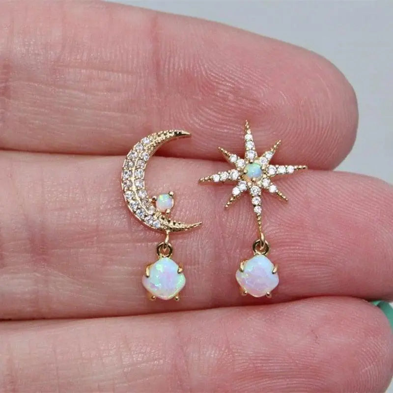 Boucles d'oreilles lune et étoile et opale | Or