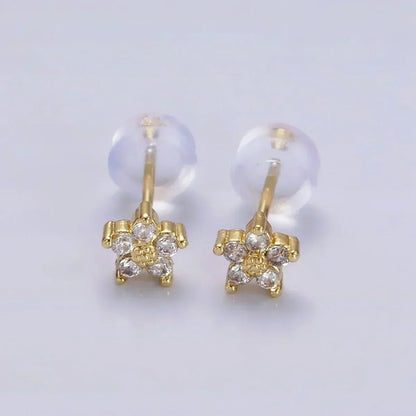 Boucles d'oreilles avec motif floral délicat | Or