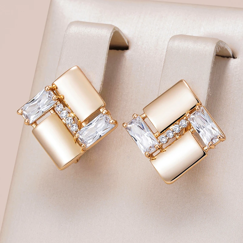 Boucles d'oreilles géométriques élégantes à brillants | Or
