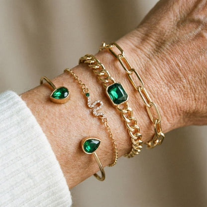 Bracelet avec des cristaux verts | Or