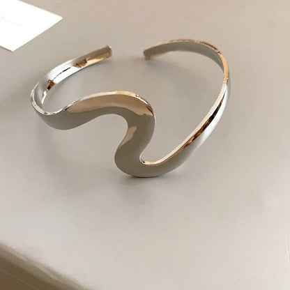 Bracelet ondulé ouvert avec rotation vintage | Or blanc