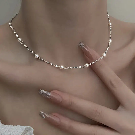 Collier élégant avec des perles brillantes | Or