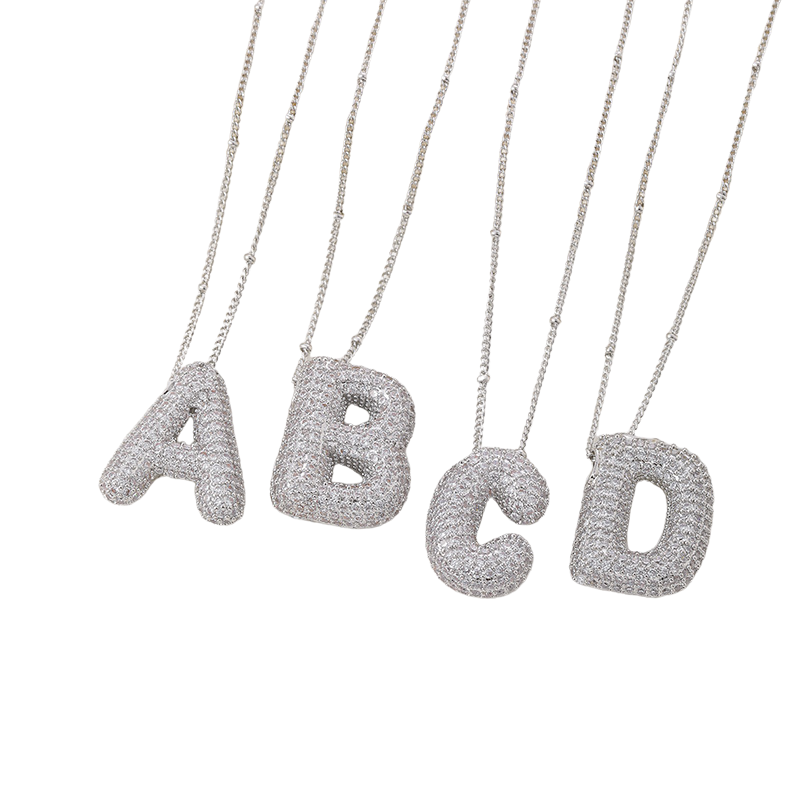 Collier initial en lettres bulles | Or blanc