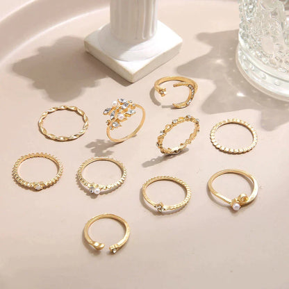 Ensemble de 10 anneaux d'assistance ornés d'or blanc et d'or | Or blanc